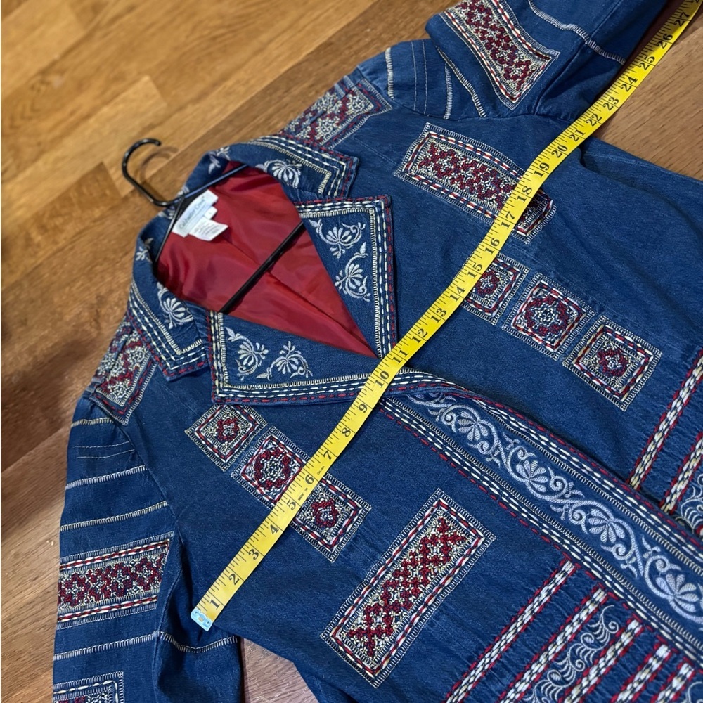 Coldwater Creek Embroidered Denim Jacket Women’s Large Boho Folk Festival - Picture 13 of 15